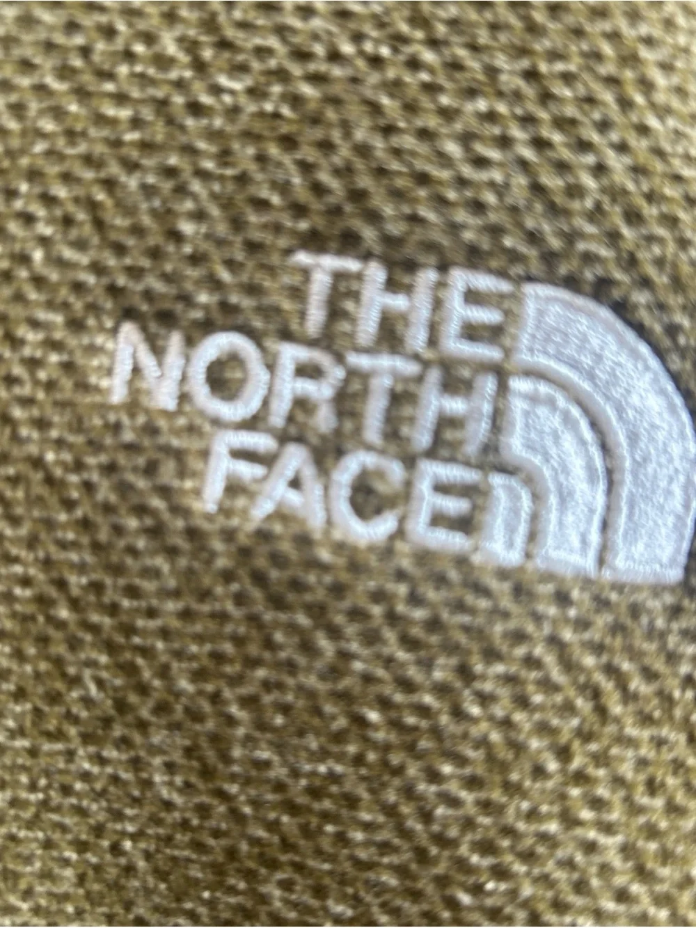 The North Face Men's Olive Zip-Up Fleece Pullover